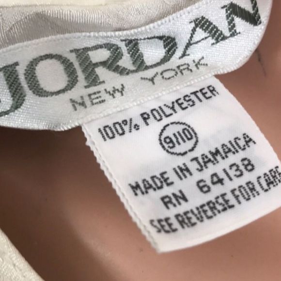 Vintage Off White Pleated Front Top With Bows - Picture 15 of 16